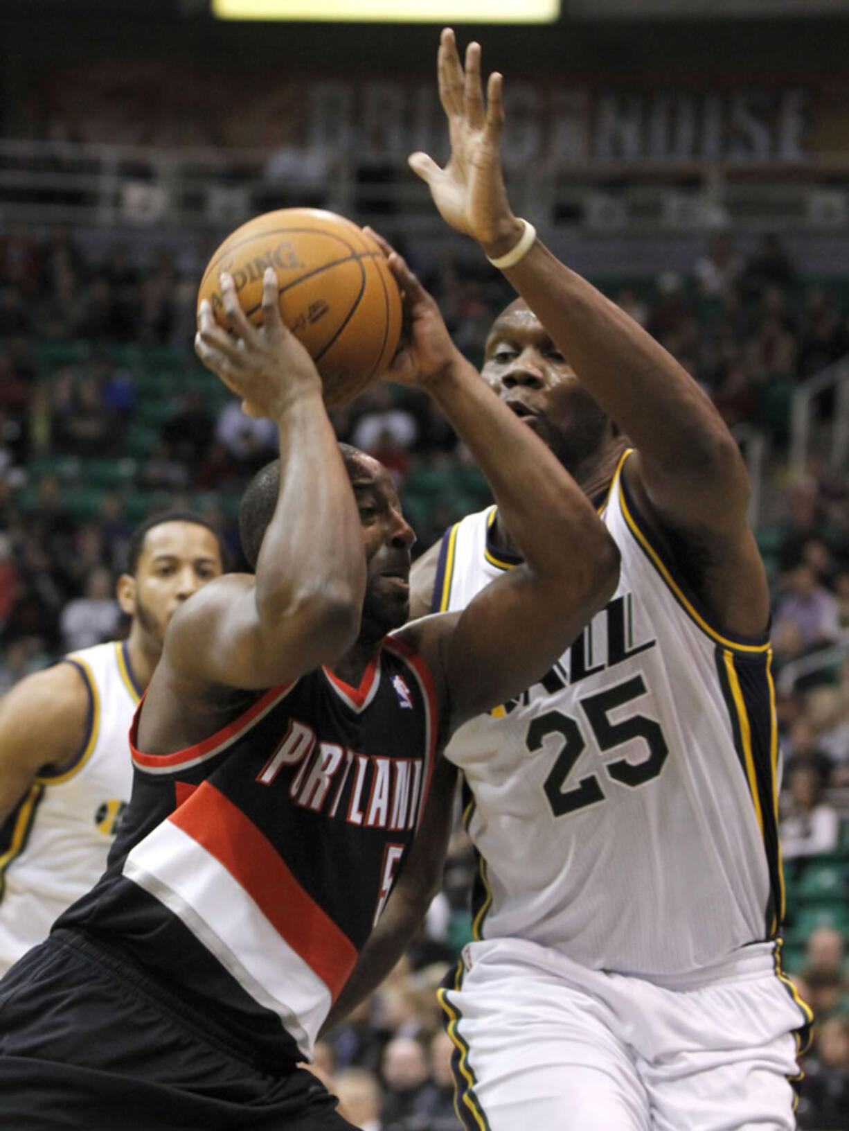 Point guard Raymond Felton (5) brings a quicker tempo the Blazers offense, something the team hasn't seen in several seasons.