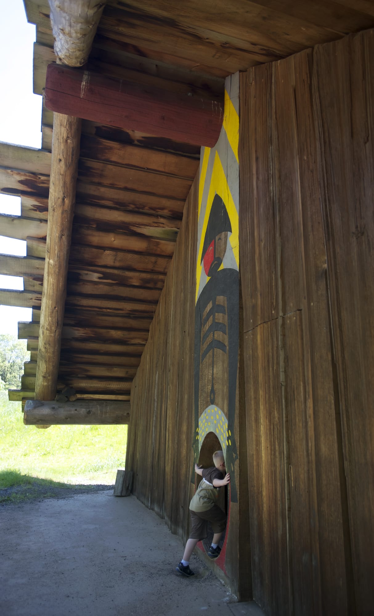 The Cathlapotle Plankhouse was built to replicate a Chinook structure that would have existed centuries ago.