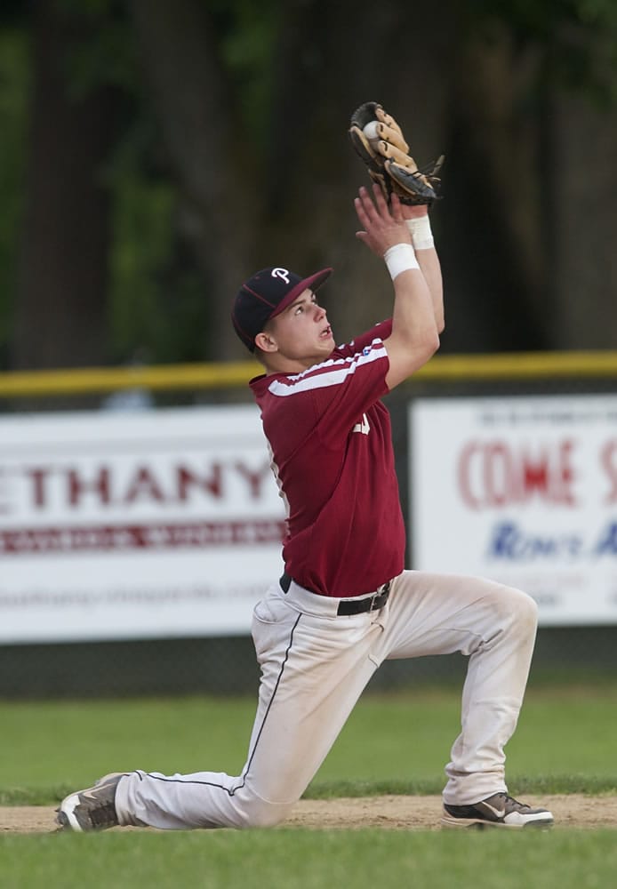 Prairie's Tyler Vea fields a tough grounder during the second Southwest Washington Senior All-Star game.