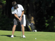 Nigel Lett watches his putt during the final round of the Royal Oaks Invitational in Vancouver Wa, Sunday June 7, 2015.