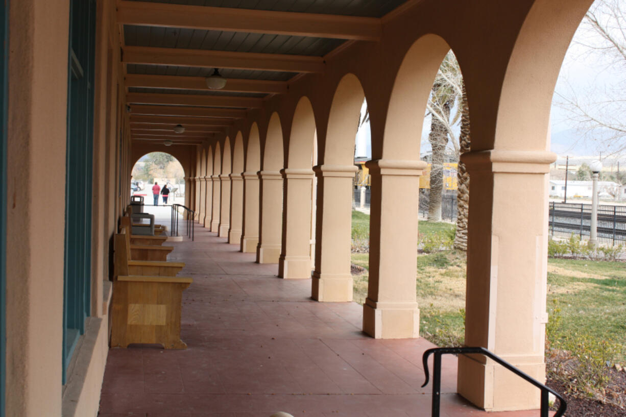 The competing Santa Fe Railroad had upped the architecture ante with its Harvey Houses, so when Union Pacific Railroad rebuilt the Kelso Depot in 1924, the design included covered walkways lined with columns.