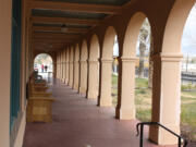 The competing Santa Fe Railroad had upped the architecture ante with its Harvey Houses, so when Union Pacific Railroad rebuilt the Kelso Depot in 1924, the design included covered walkways lined with columns.