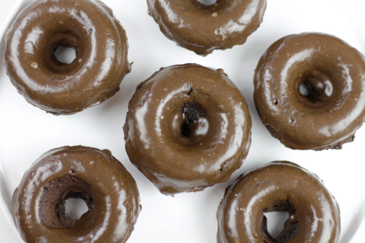 Chocolate Peanut Butter Baked Doughnuts (Melissa d&#039;Arabian via AP)