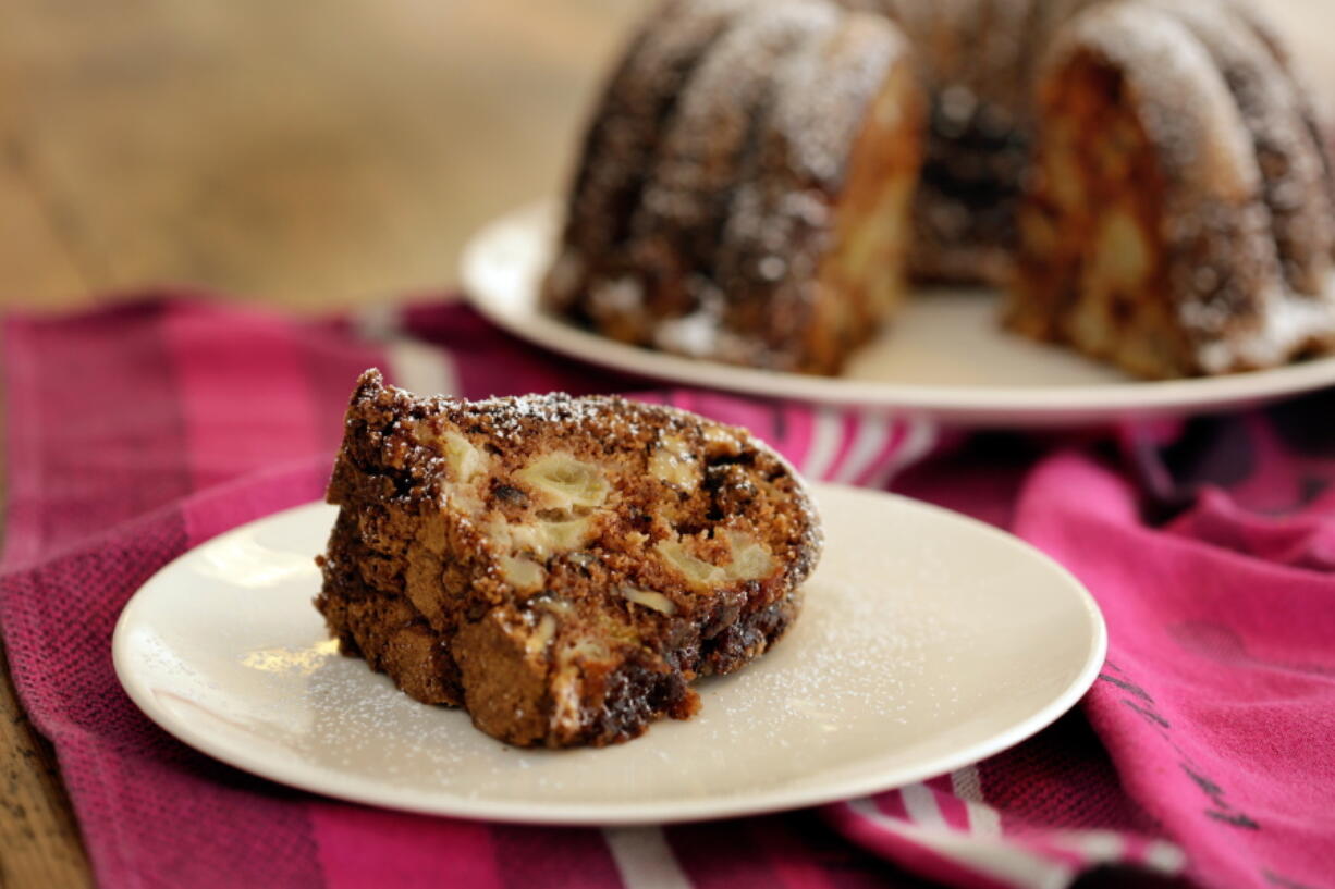 Grandmother Odom&#039;s Apple Cake (Richard Drew/Associated Press)