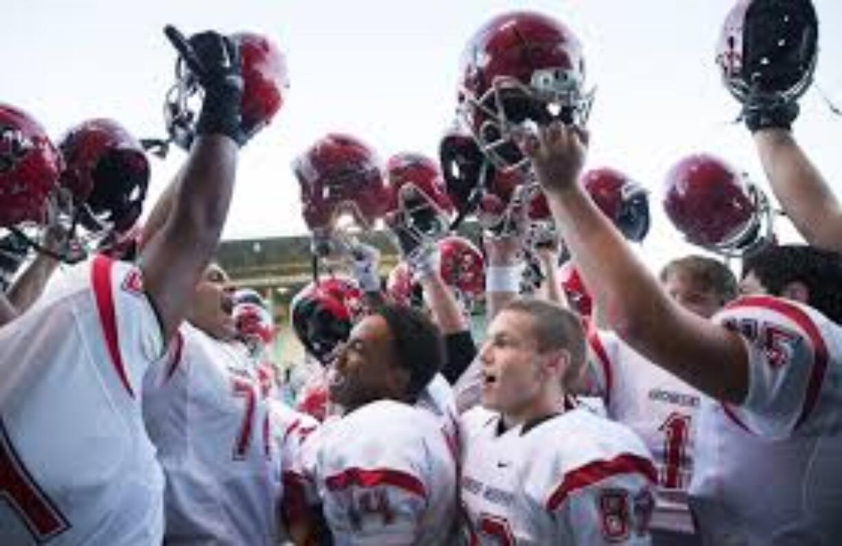 Archbishop Murphy football team (Seattle Times photo)