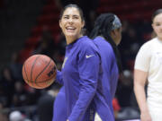 University of Washington's Kelsey Plum.