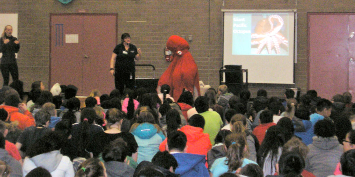 Bagley Downs: Visitors from the Oregon Coast Aquarium entertained Roosevelt Elementary School students during an assembly on Jan.