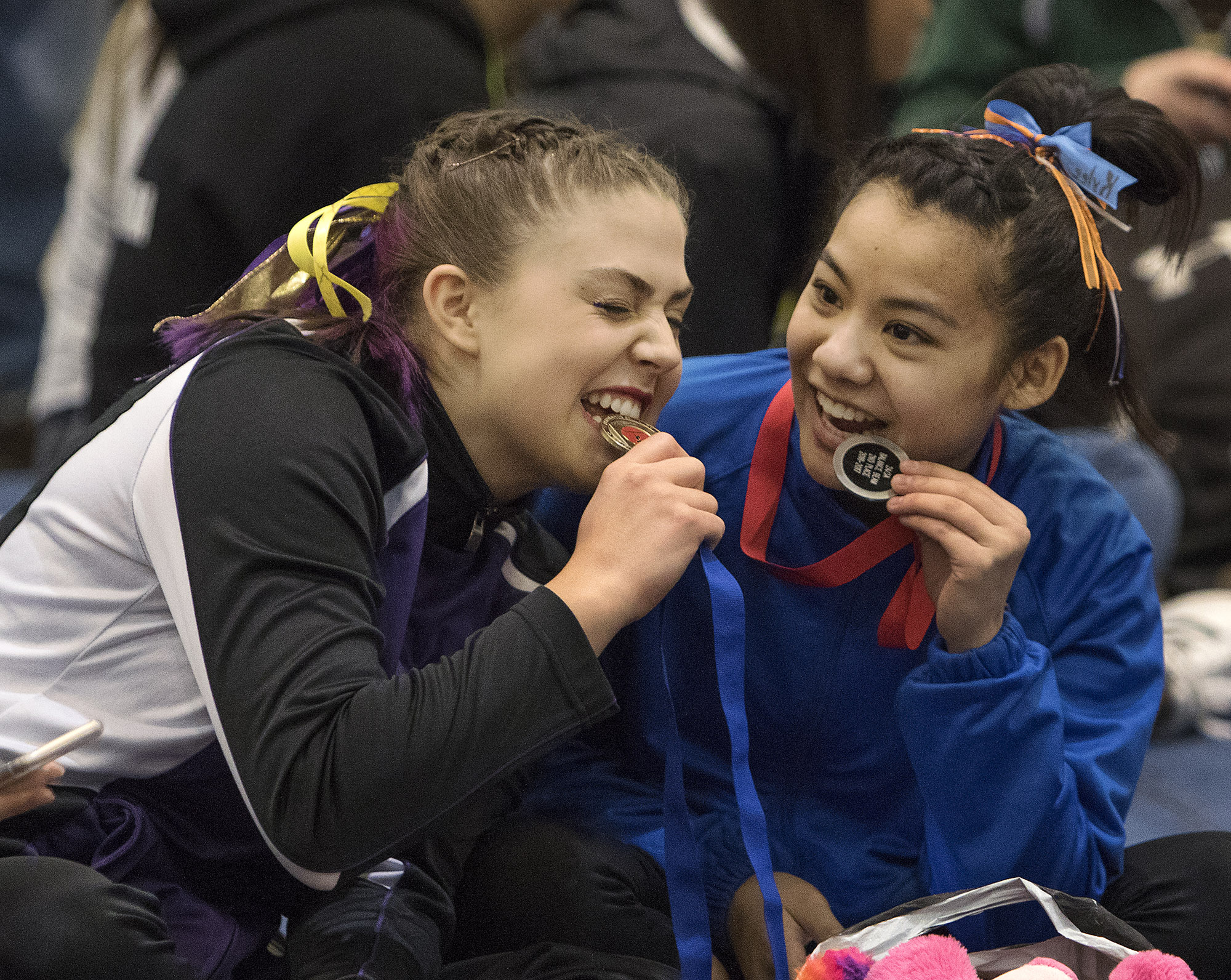 Columbia River s Ellis wins state gymnastics title The Columbian