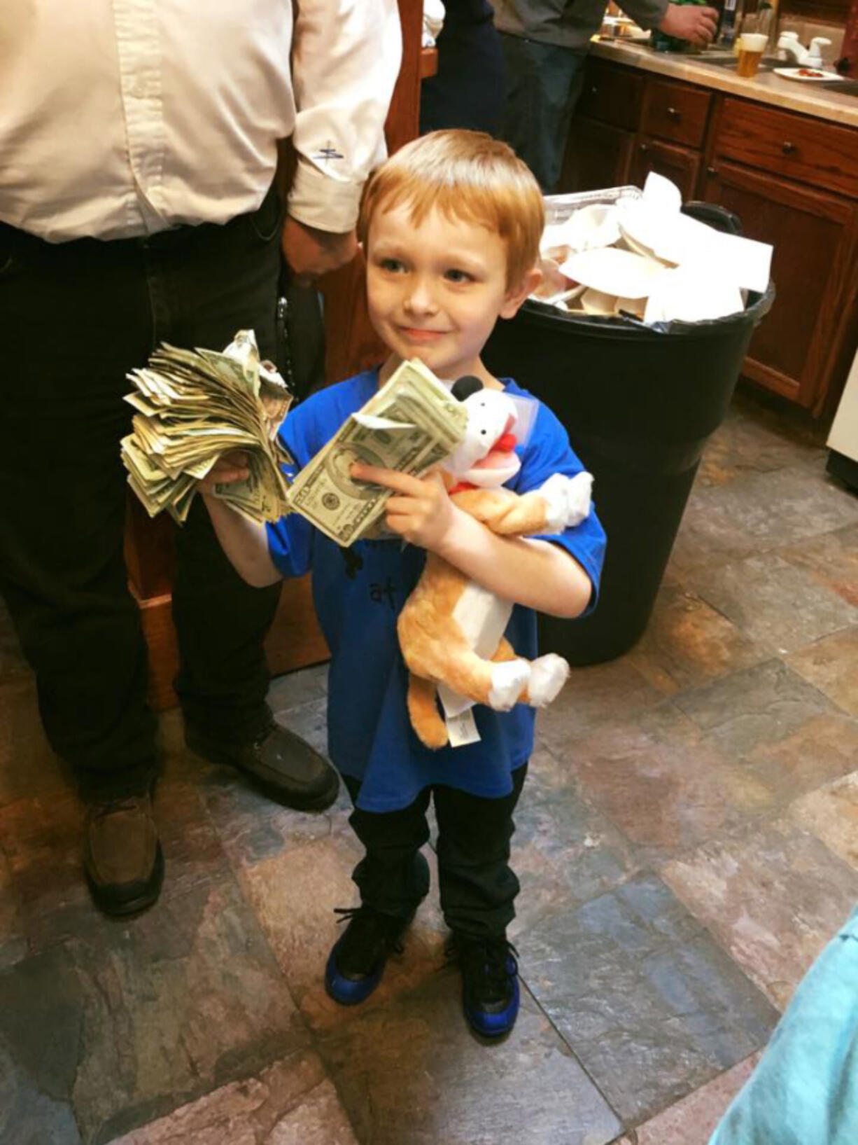 Minnehaha: Maddon Maynard, 5, raised nearly $1,000 for DOGPAW by baking and selling dog treats.