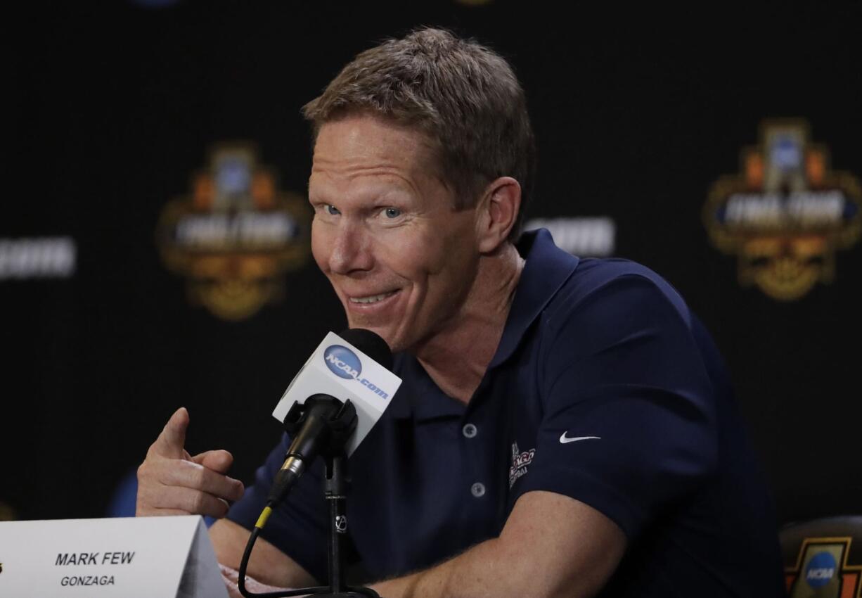 Gonzaga head coach Mark Few answer questions after a practice session for their NCAA Final Four tournament college basketball semifinal game Thursday, March 30, 2017, in Glendale, Ariz. (AP Photo/David J.