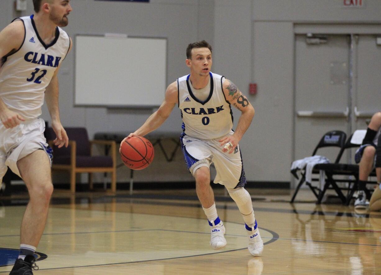 Clark College's Jordan Berni scored 14 points at Linn-Benton on Saturday, March 4, 2017, as the Penguins won the regular-season finale 81-78.