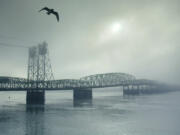 Fog obscures the Interstate 5 Bridge in December 2003.