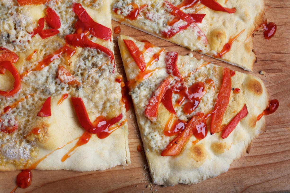 Hummus, Pepper and Gorgonzola Flatbread (Deb Lindsey for The Washington Post)