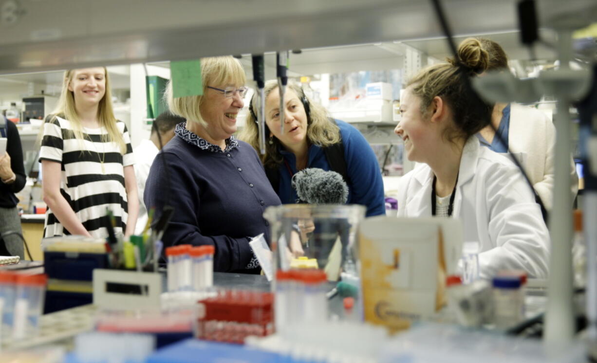 U.S. Sen. Patty Murray, D-Wash., second from left, visits with Kennidy Takehara, right, a lab technician in an immunology research lab at the University of Washington&#039;s UW Medicine South Lake Union Campus on April 12 in Seattle. Murray visited the lab Wednesday to discusses the potential impact to research being done there by President Donald Trump&#039;s proposed budget cuts to the National Institute of Health. (AP Photo/Ted S.