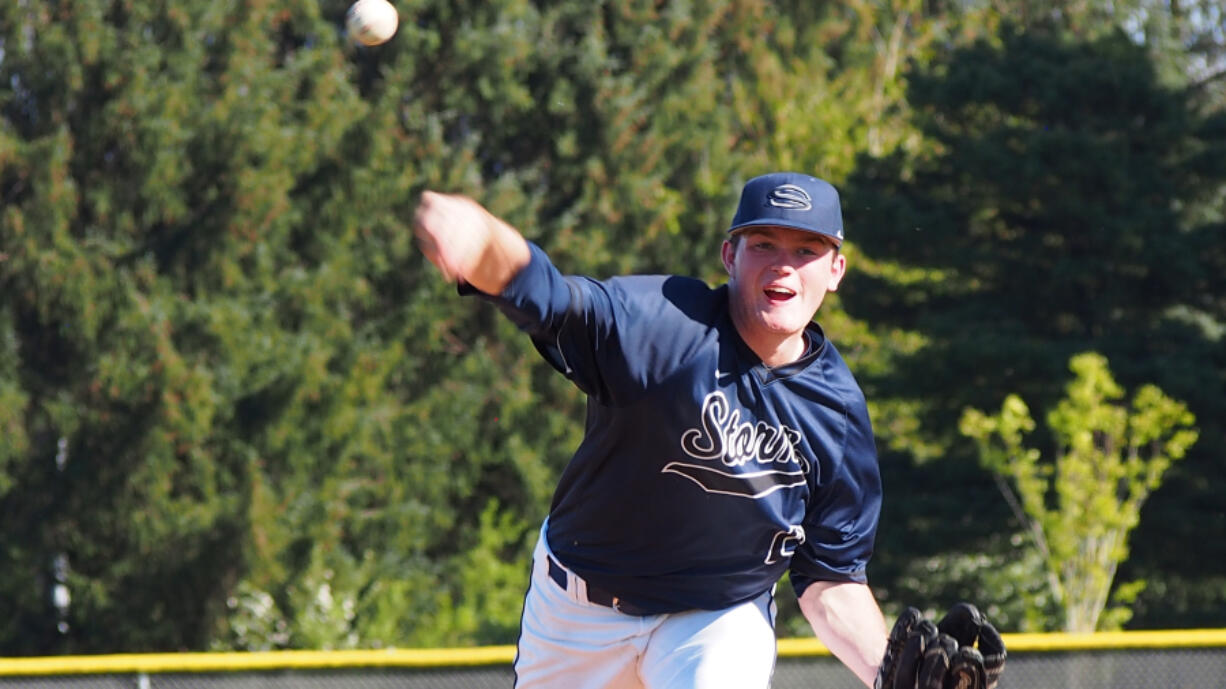 Brody Barnum of Skyview pitches against Union.