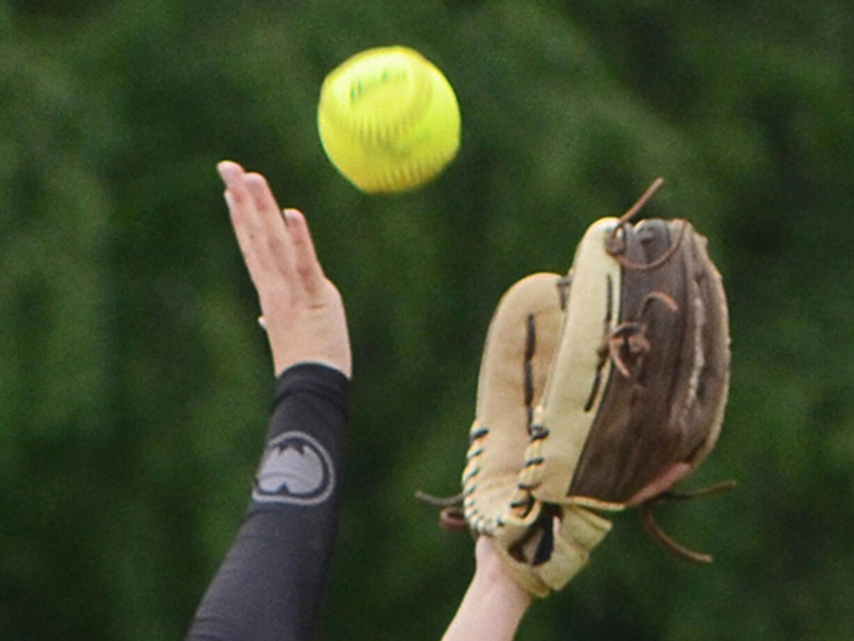 Skyview second baseman Sydney Brown brings in a fly ball during the GSHL 4A championship game in Battle Ground on Wednesday, May 18, 2016. Battle Ground shut Skyview out 4-0.