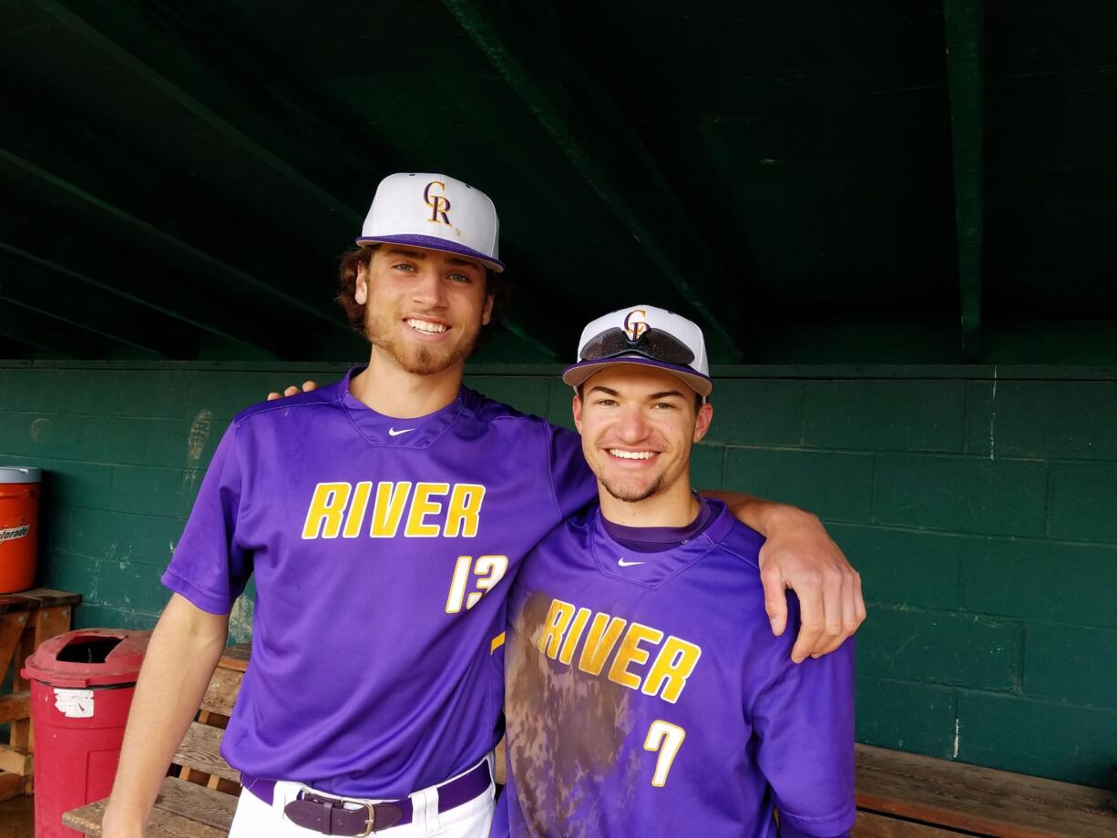 Dakota Mason (left) and Gavin Manheimer