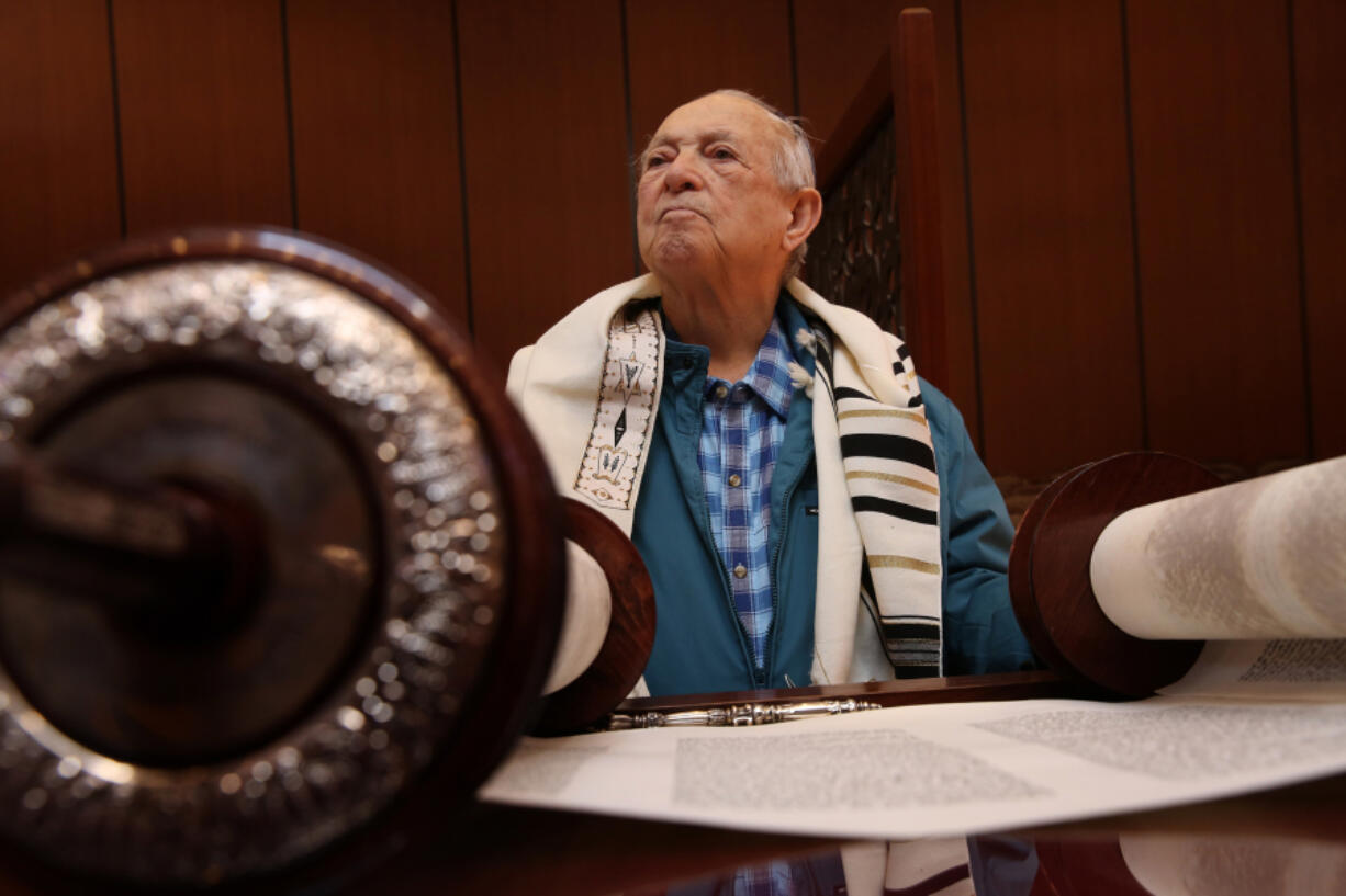 Harold Katz practices his torah portion on May 18, 2017 at the Lubavitch Chabad Synagogue in Wilmette where he will be bar- mitzvahed. Katz is a Holocaust survivor living in Chicago who will have his bar mitzvah for the first time at the age of 89.