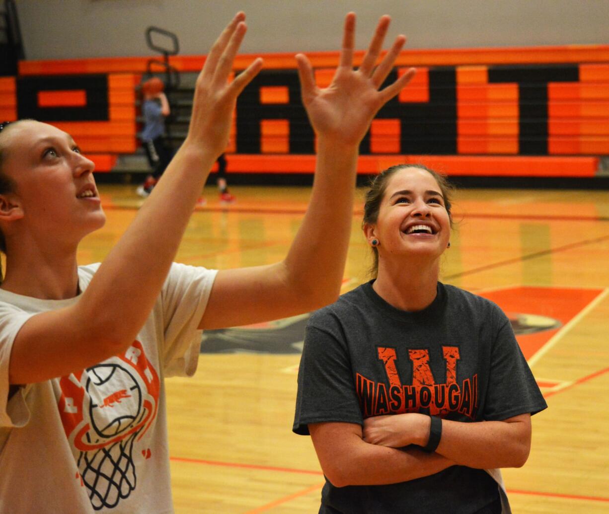 Britney Knotts brings enthusiasum to the gym as the new head girls basketball coach at Washougal High School. The 29-year-old played the game for Mountain View High School, Chemeketa Community College and Evergreen State College.