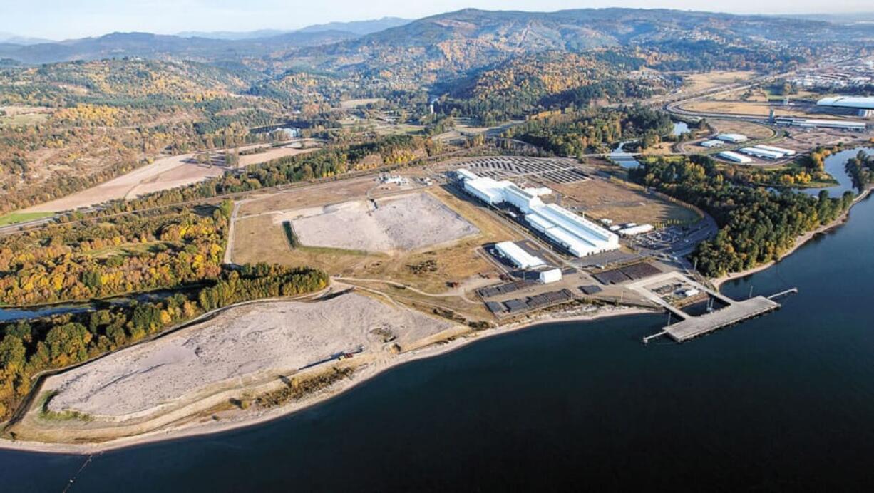 Northwest Innovation Works hopes to build a methanol plant at the downstream end of the Port of Kalama.