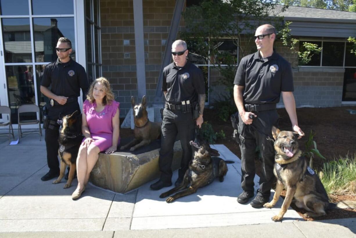 Washougal: “Forever Faithful,” a life-sized bronze sculpture of a Belgian Malinois, a common breed of police service dog, was dedicated Aug. 5 at the Washougal Police Department, and artist Susan Bahary was on hand for the celebration.