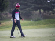 Union's Keith Lobis reacts after his putt rolled into the hole during the 4A district golf tournament at Tri-Mountain in Ridgefield Tuesday afternoon, Oct. 10, 2017.