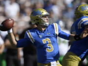 UCLA quarterback Josh Rosen passes during the first half of an NCAA college football game against Oregon, Saturday, Oct. 21, 2017, in Pasadena, Calif. (AP Photo/Mark J.