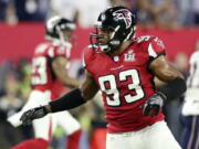 Dwight Freeney, who helped the Falcons reach the Super Bowl, agreed to a deal to join the Seattle Seahawks.