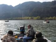 Anglers fish for spring chinook in the Columbia River Gorge. Members of the bi-state Columbia River Recreational Advisor Group proposed spring Chinook seasons that give anglers above the I-5 Bridge 38 days of fishing.