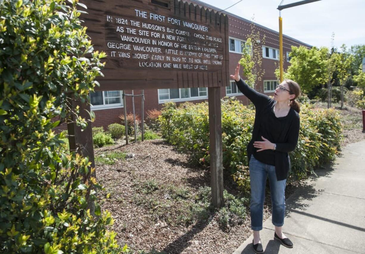 Amy Clearman, a graduate student at Portland State University and research assistant at Fort Vancouver National Historic Site, explains her community archaeology project. It’s a search for the spot where Fort Vancouver originally was built in 1825 on the bluff above the Columbia River.