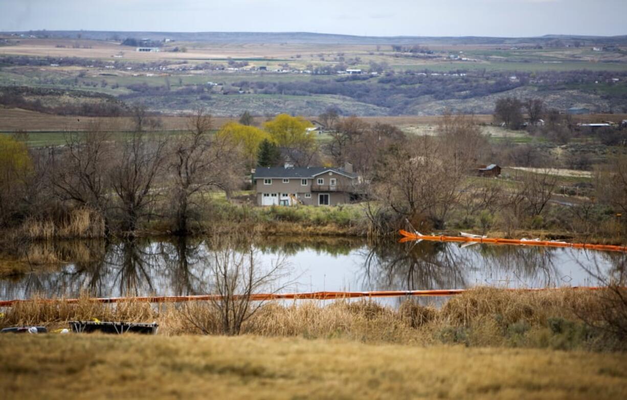 Crews excavate diesel-soaked soil from an Andeavor pipeline leak Thursday in Melon Valley, north of Buhl, Idaho. The leak was discovered by a neighbor who smelled diesel Tuesday evening.