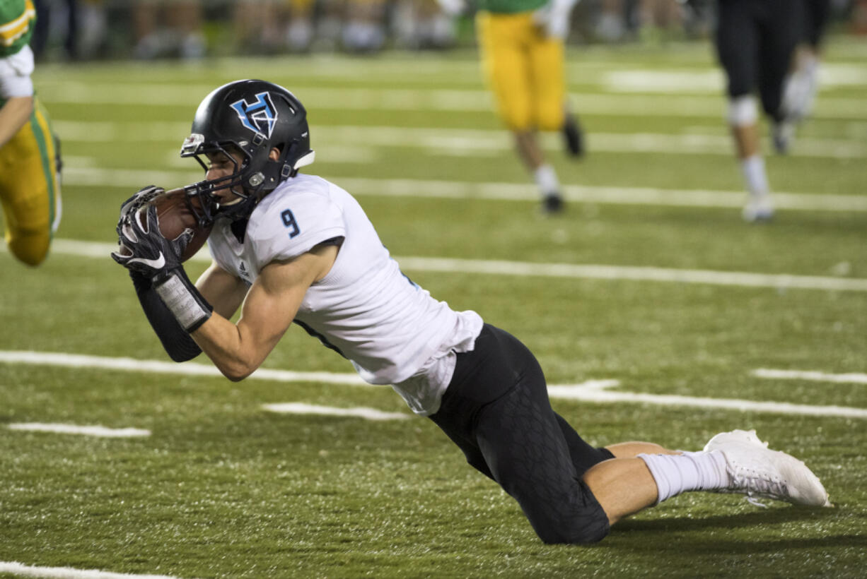 Hockinson might have a new quarterback, but receivers such as 6-foot-5 Peyton Brammer provide an enticing target.