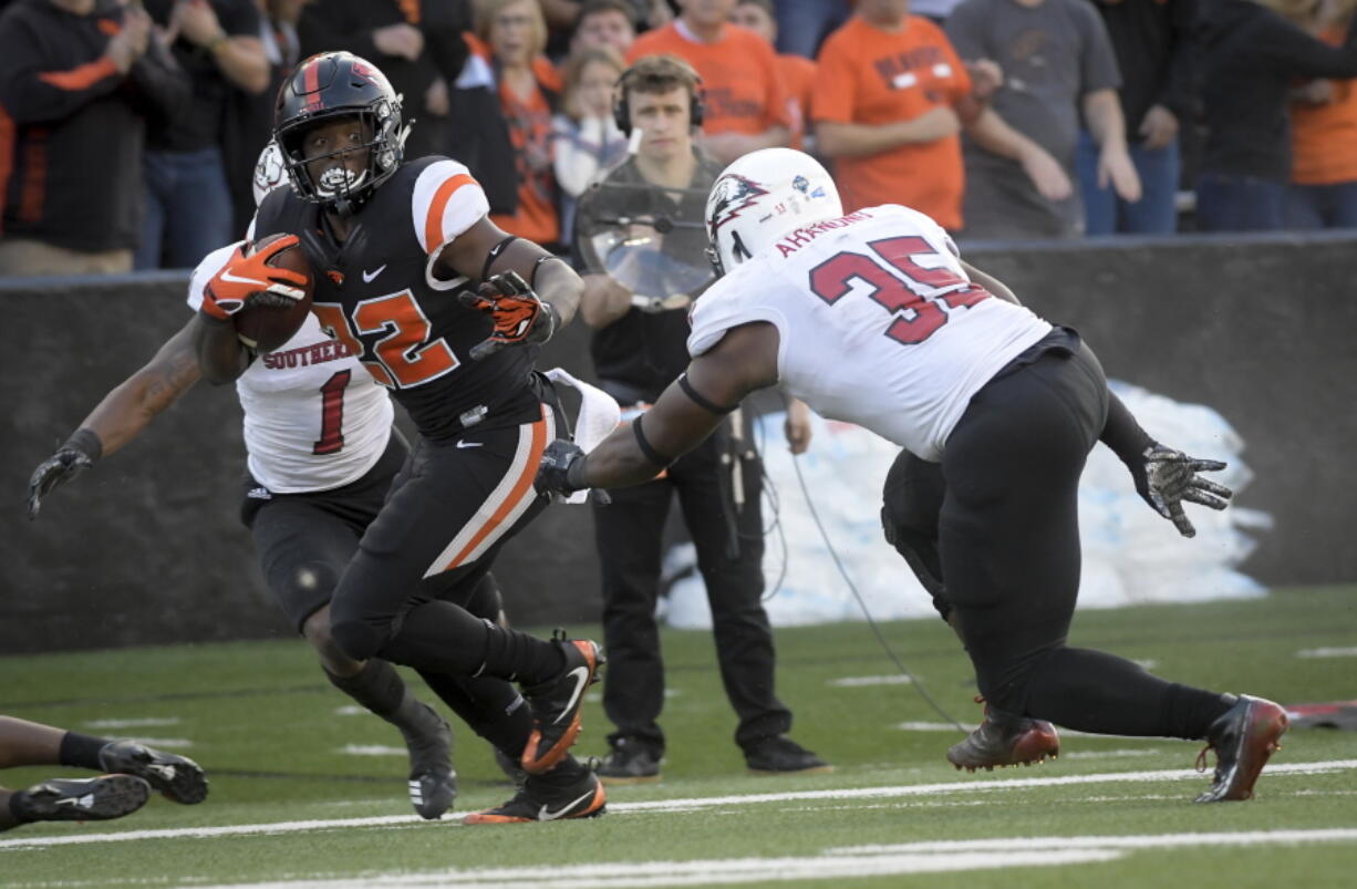 Oregon State’s Jermar Jefferson carries the ball against Southern Utah during an NCAA college football game Saturday, Sept. 8, 2018, in Corvallis, Ore.