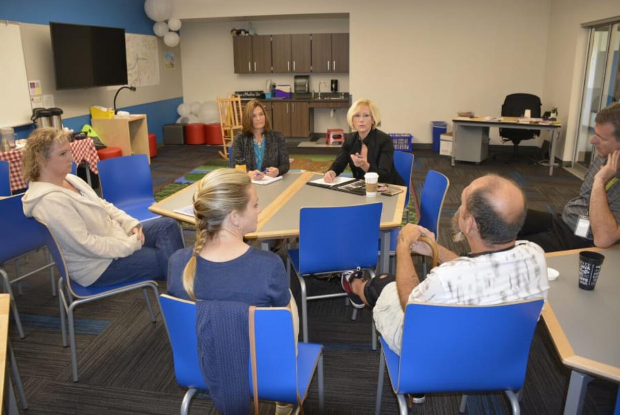 Washougal: Washougal Associate Superintendent Renae Burson, left, and Superintendent Mary Templeton held the first two of their monthly coffee discussions with parents.