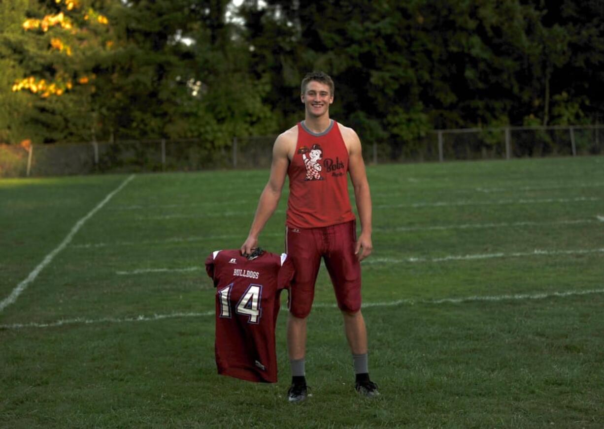 Isaac Hoidal leads Stevenson with 18 catches for 408 yards and five touchdowns this season.