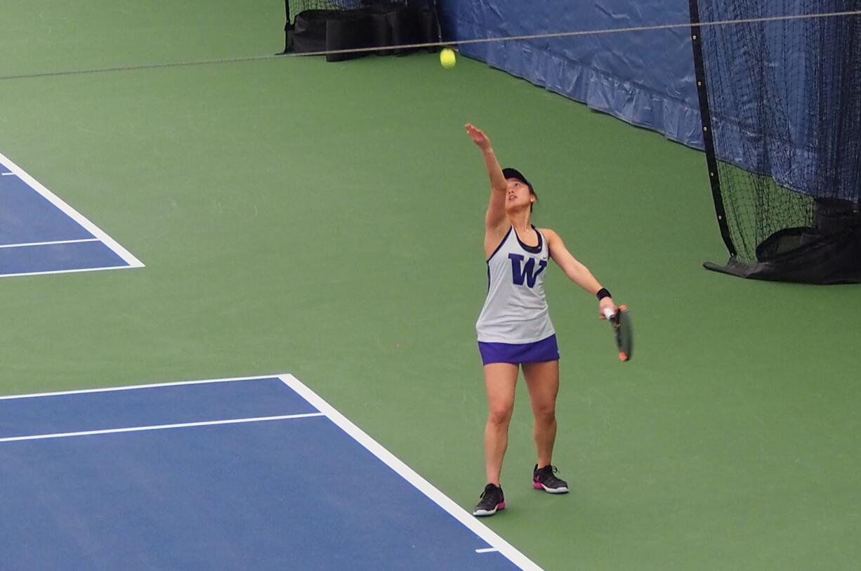 Washington junior Natsuho Arakawa serves during play at the Portland-Seattle Battle college women's tennis tournament at the Vancouver Tennis Center on Saturday, Oct. 13, 2018. Arakawa won in singles and doubles on Sunday to finish the three-day event with Portland and Portland State undefeated.