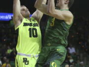 Oregon guard Payton Pritchard (3) shoots past Baylor guard Makai Mason (10) in the first half of an NCAA college basketball game Friday Dec. 21, 2018, in Waco, Texas.