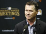 Seattle Mariners manager Scott Servais speaks at a news conference during Major League Baseball winter meetings, Tuesday, Dec. 11, 2018, in Las Vegas.