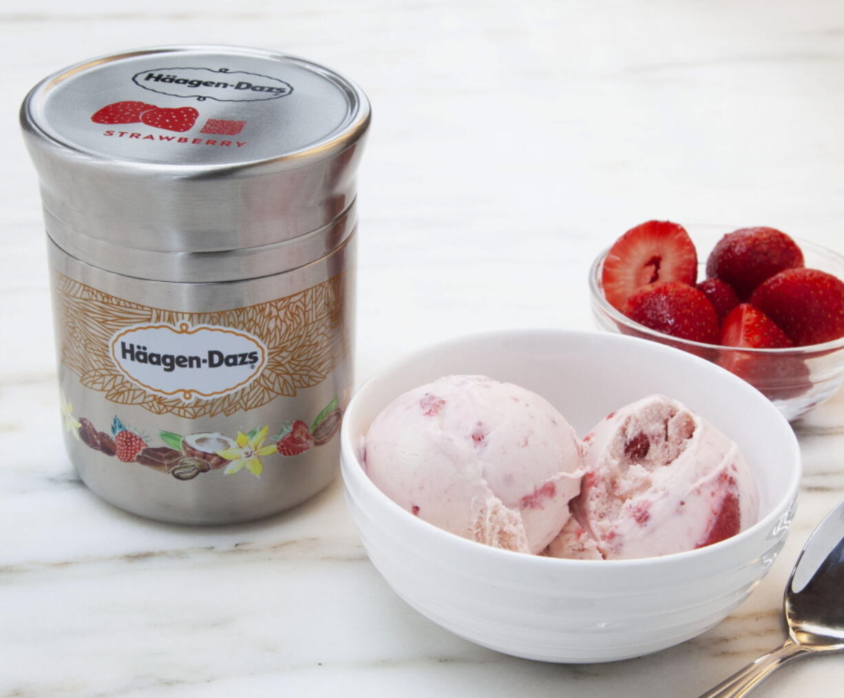 Nestle’s stainless steel Häagan-Dazs ice cream container designed for use with Loop.