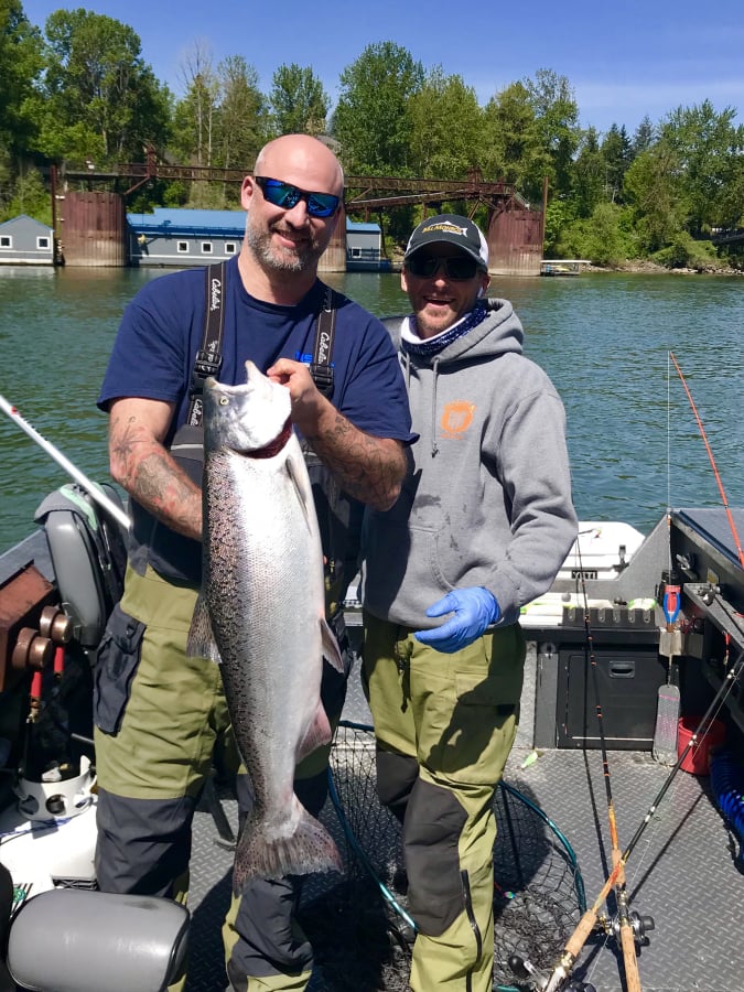 EARLY Spring Chinook Fishing, With Legend Bill Herzog & YAKIMA Bait
