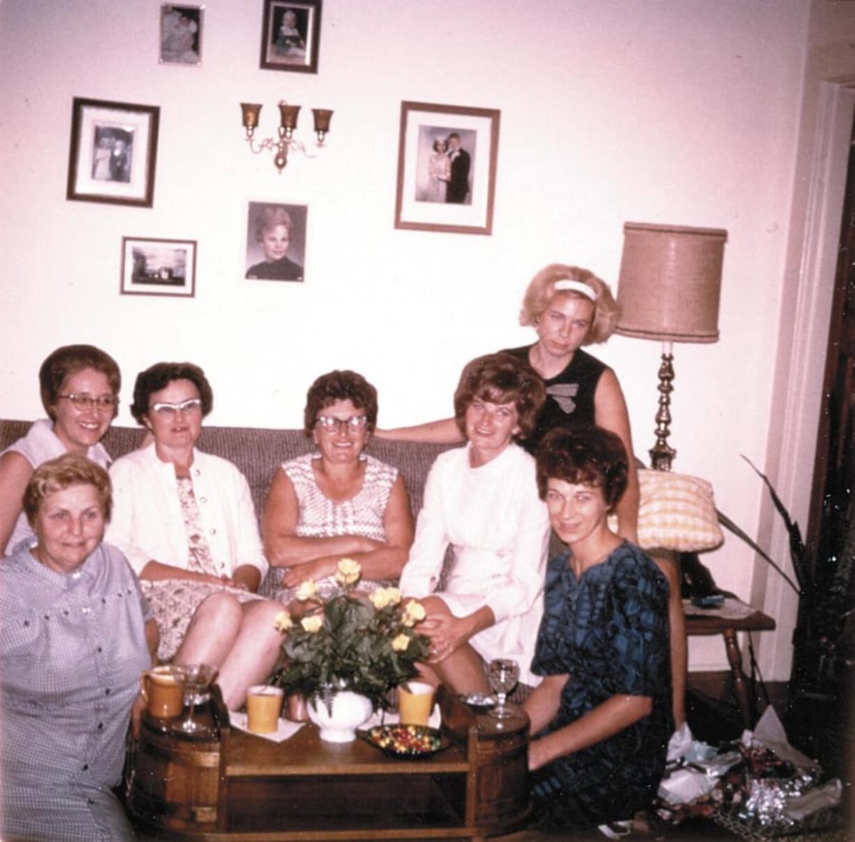 A glimpse of history: Billie Shinnick, Virginia Carlisle, Bette Janssen, Betty MacDonnell, Beverly Lowry (now Beverly Johansen) and Betty Lillard. Behind them is Ruby Kelly.