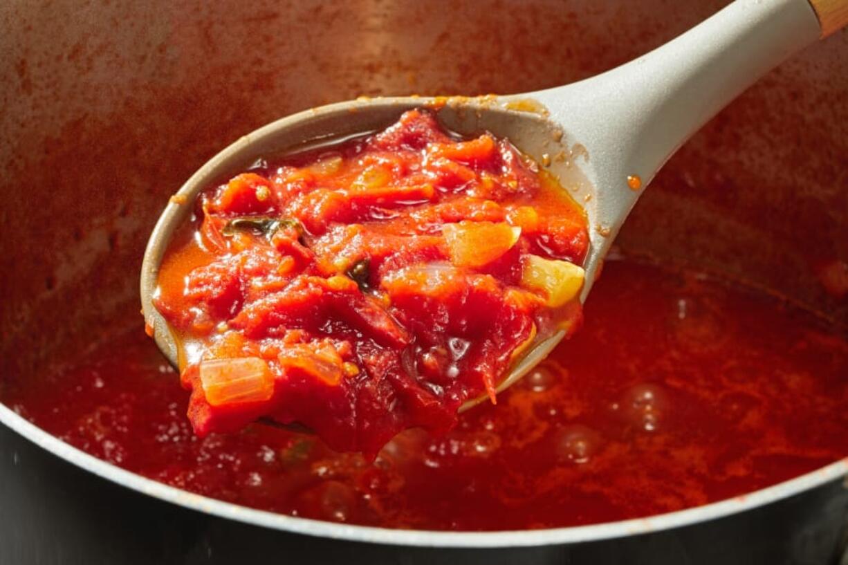 Fresh Tomato Sauce. MUST CREDIT: Photo by Tom McCorkle for The Washington Post.