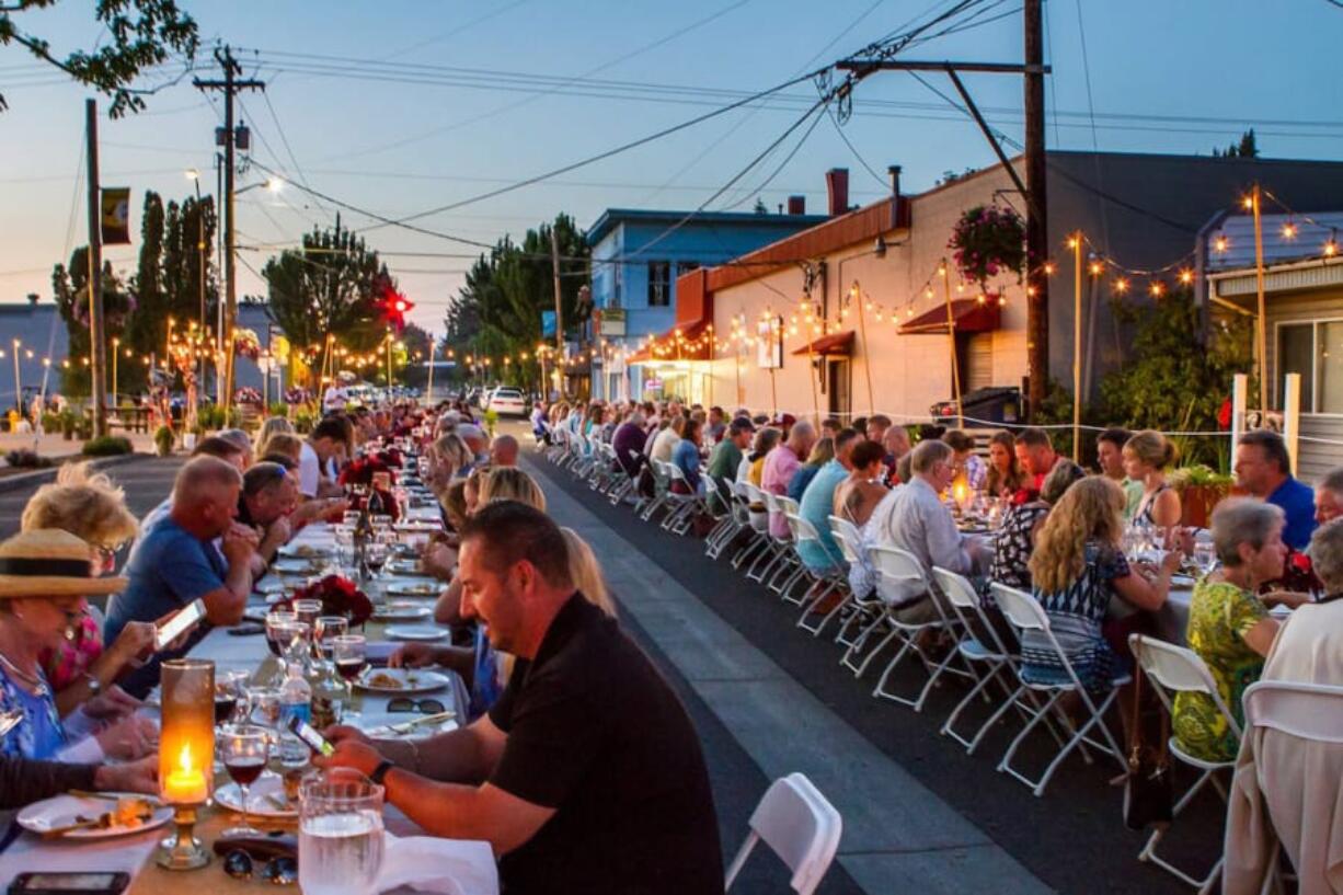 Diners take over South Main Avenue in Ridgefield one night a year for the Farm to Table event.