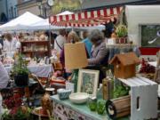 Camas Vintage & Arts Faire features a variety of vendors.