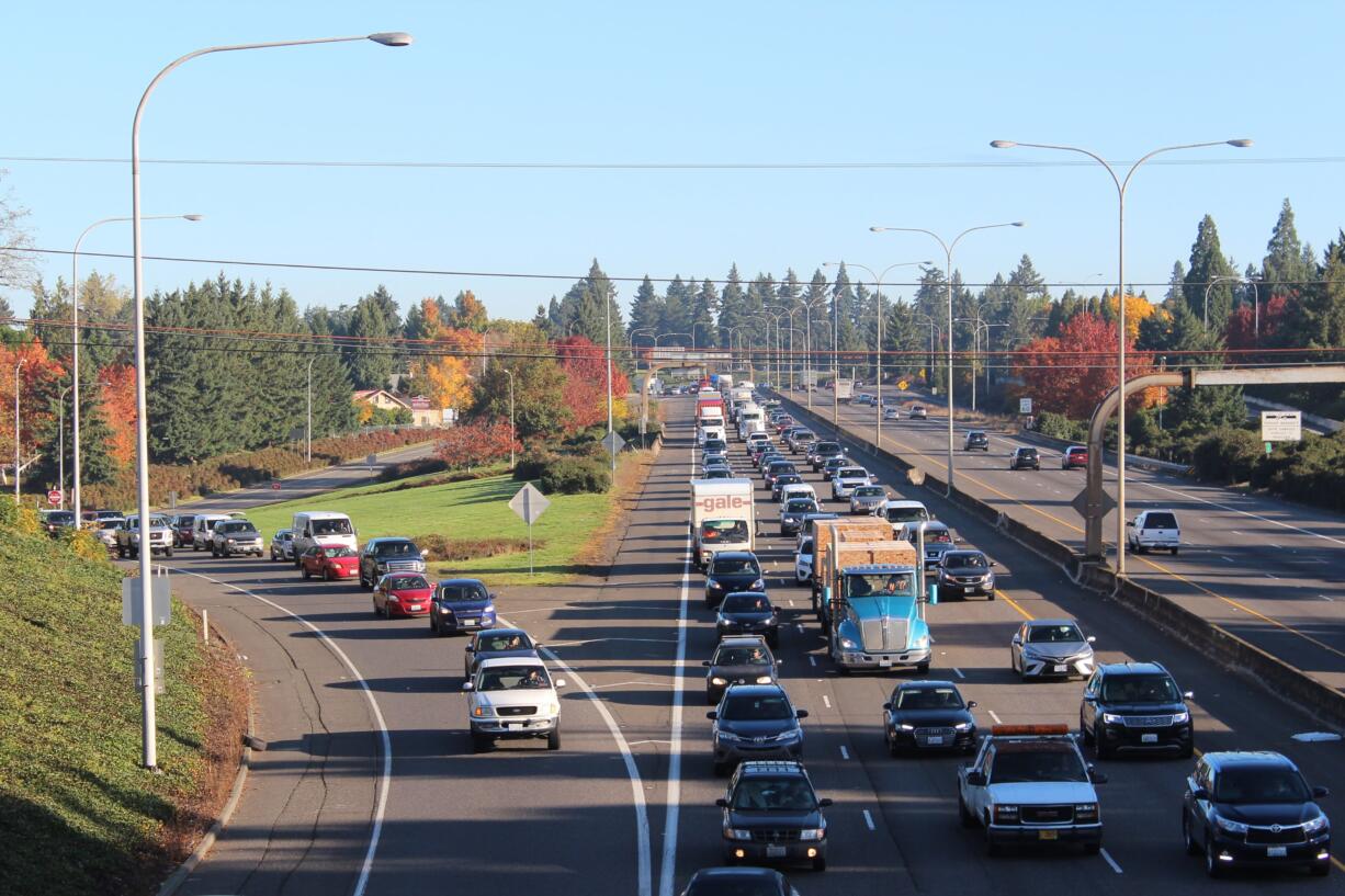 A crash in Portland on Southbound Interstate 205 caused significant traffic delays Thursday on that freeway as well as southbound Interstate 5 and roads throughout Vancouver.