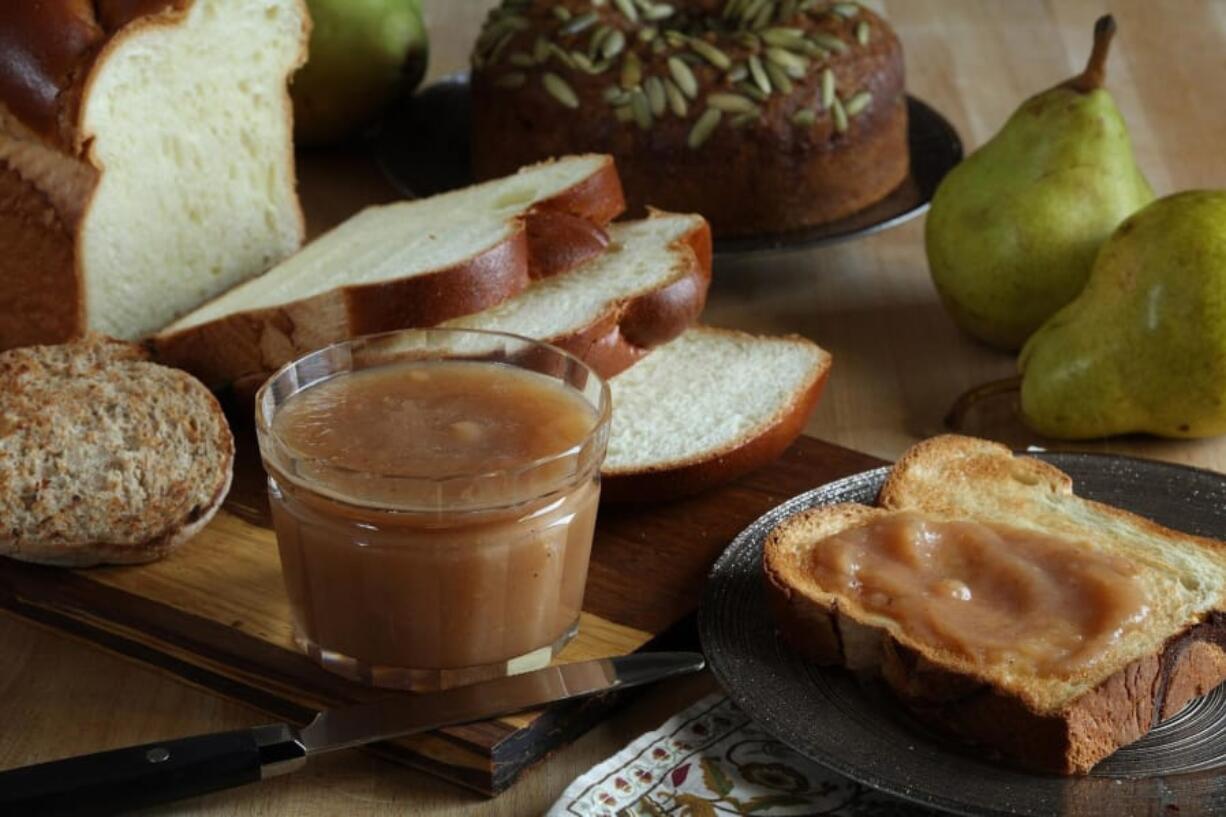 For pear butter, you&#039;ll want a variety that breaks down in cooking. Barlett pears will do well.