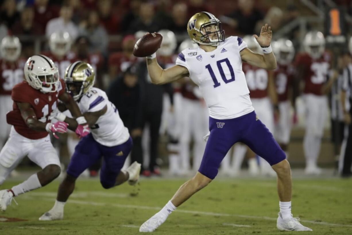 Washington&#039;s Jacob Eason passes against Stanford in the second half of an NCAA college football game Saturday, Oct. 5, 2019, in Stanford, Calif.