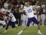 Washington&#039;s Jacob Eason passes against Stanford in the second half of an NCAA college football game Saturday, Oct. 5, 2019, in Stanford, Calif.