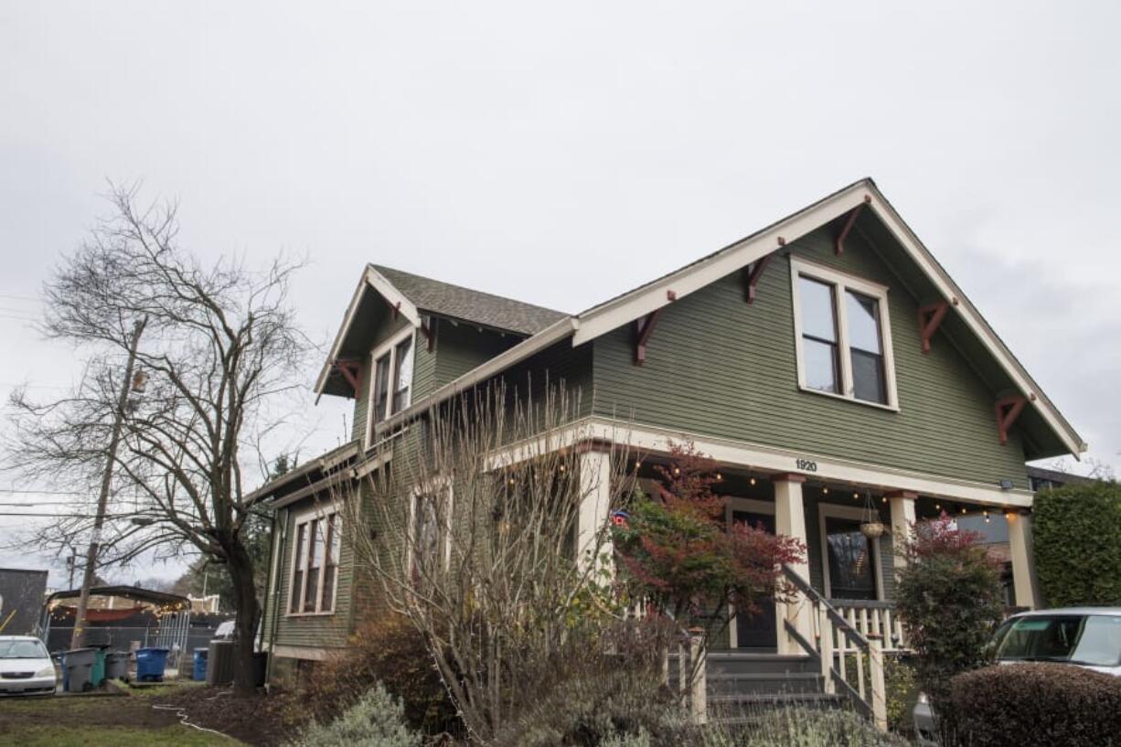 Wattle Tree Place at 1920 Broadway has added an apothecary teahouse.