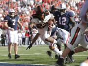 Oregon State running back Jermar Jefferson (22) scores a touchdown against Arizona in the first half during an NCAA college football game, Saturday, Nov. 2, 2019, in Tucson, Ariz.